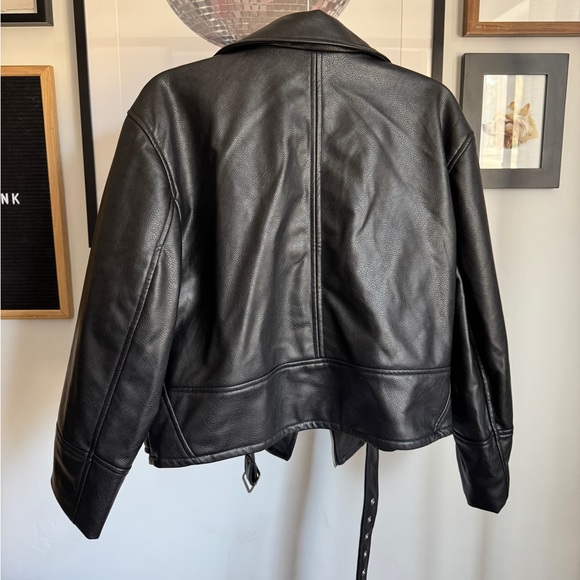 FAUX LEATHER CROPPED JACKET - Picture 2 of 7